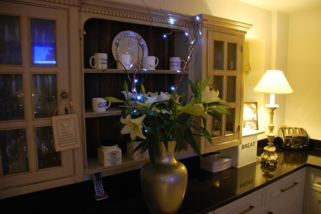 Springdale Guest House Harrogate Esterno foto